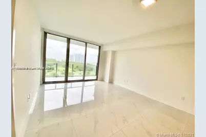 16385 Biscayne Blvd #702, North Miami Beach, FL 33160 - Photo 14