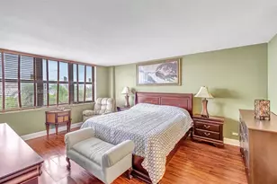 10101 E Bay Harbor Dr, Bay Harbor Islands, FL 33154 - Photo 16