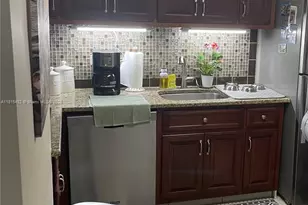 801 Brickell Bay Dr, Miami, FL 33131 - Photo 8