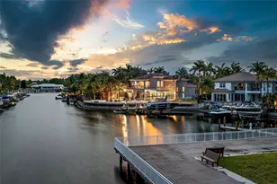 1260 Harbor Ct, Hollywood, FL 33019 - Photo 54