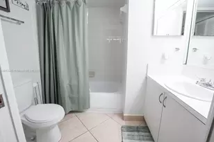 19601 E Country Club Dr, Aventura, FL 33180 - Photo 12