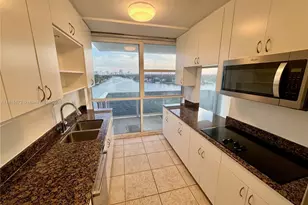 900 Bay Dr, Miami Beach, FL 33141 - Photo 2