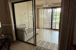 126 Centennial Ct, Deerfield Beach, FL 33442 - Photo 6