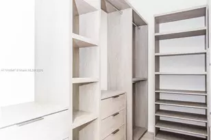 460 NE 28th St, Miami, FL 33137 - Photo 20