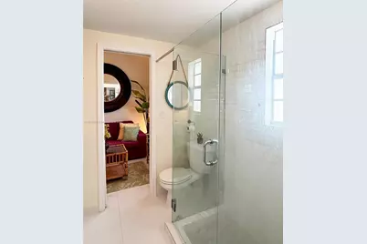 335 Ocean Dr #114, Miami Beach, FL 33139 - Photo 10