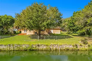 17221 SW 87th Ct, Palmetto Bay, FL 33157 - Photo 6