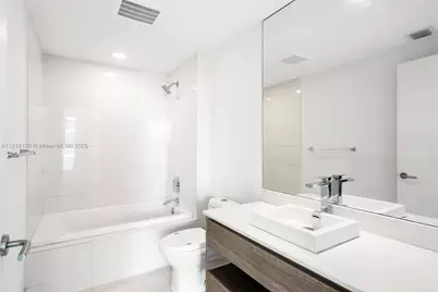 1100 S Miami Ave #2306, Miami, FL 33130 - Photo 6