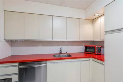 18151 NE 31st Ct #205, Aventura, FL 33160 - Photo 14