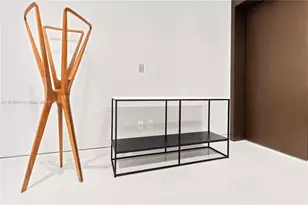 300 Biscayne Blvd Way, Miami, FL 33131 - Photo 2