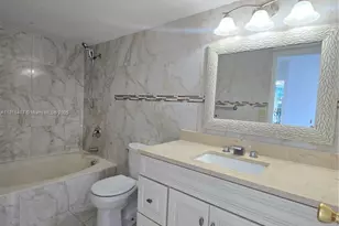 1000 Parkview Dr, Hallandale Beach, FL 33009 - Photo 20