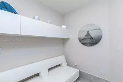 488 NE 18th St #3911, Miami, FL 33132 - Photo 24