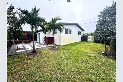 1012 SW 3rd Ave, Hallandale Beach, FL 33009 - Photo 34