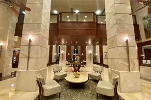 19501 W Country Club Dr, Aventura, FL 33180 - Photo 2