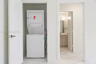 420 SW 7th Ave, Miami, FL 33130 - Photo 4