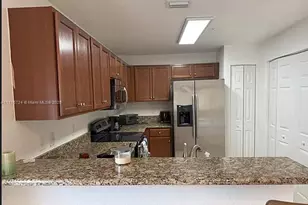 11603 NW 89th St, Doral, FL 33178 - Photo 6