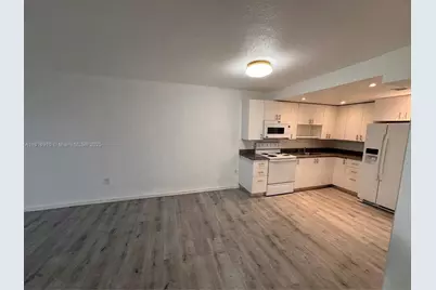 677 SW 9th Ave #303, Miami, FL 33130 - Photo 2