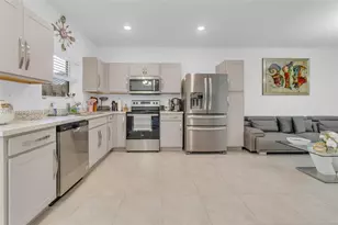 504 NE 1st Dr, Florida City, FL 33034 - Photo 6