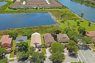 1585 SE 20th Rd, Homestead, FL 33035 - Photo 26