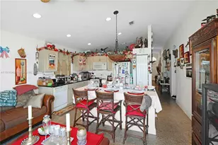 1585 SE 20th Rd, Homestead, FL 33035 - Photo 4