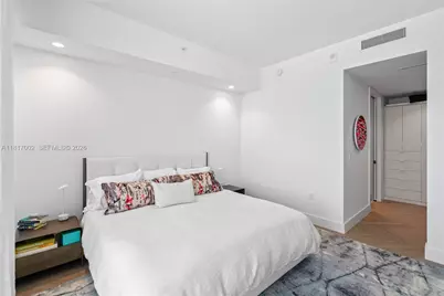 5775 Collins Ave #1602, Miami Beach, FL 33140 - Photo 54