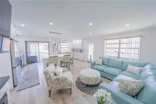 126 Piedmont C, Delray Beach, FL 33484 - Photo 2