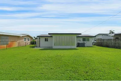 1160 NW 79th Ter, Pembroke Pines, FL 33024 - Photo 16