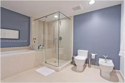 495 Brickell Ave #5104, Miami, FL 33131 - Photo 4