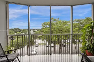 1780 NE 191st St, Miami, FL 33179 - Photo 22