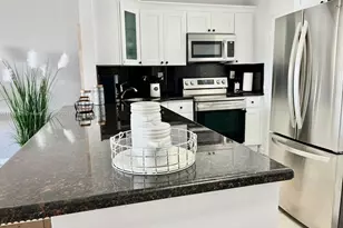 5601 Collins Ave, Miami Beach, FL 33140 - Photo 8