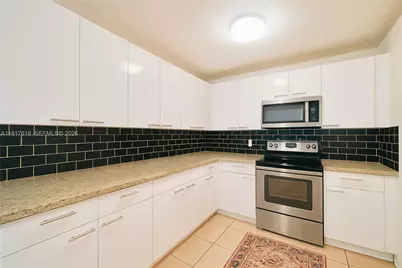 10471 SW 174th Ter, Miami, FL 33157 - Photo 6