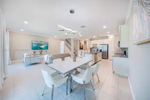 8160 NW 78th St, Tamarac, FL 33321 - Photo 6
