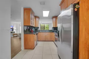 3643 Estepona Ave, Doral, FL 33178 - Photo 14