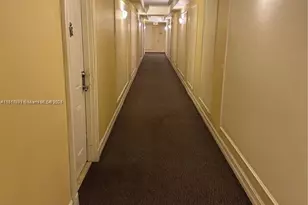 5091 NW 7th St, Miami, FL 33126 - Photo 4