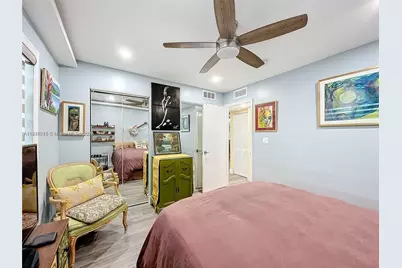 460 Paradise Isle Blvd #205, Hallandale Beach, FL 33009 - Photo 14