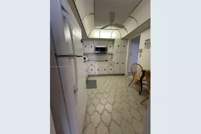 18051 Biscayne Blvd #803, Aventura, FL 33161 - Photo 6