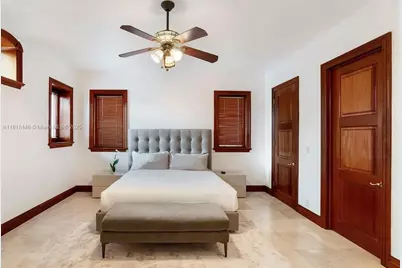 432 S Hibiscus Dr, Miami Beach, FL 33139 - Photo 26