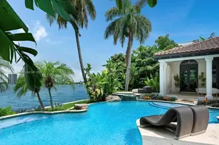 432 S Hibiscus Dr, Miami Beach, FL 33139 - Photo 32