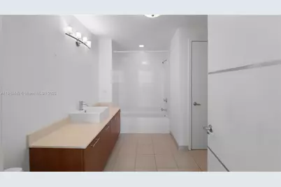3301 NE 1st Ave #H1612, Miami, FL 33137 - Photo 34