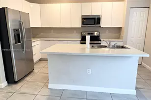 11941 SW 150th Pl, Miami, FL 33196 - Photo 4