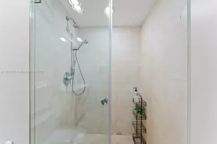 1830 S Ocean Dr, Hallandale Beach, FL 33009 - Photo 18