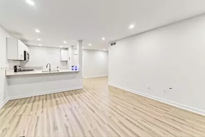 5790 Stirling #212, Hollywood, FL 33021 - Photo 12