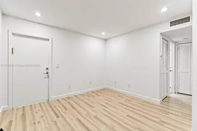 5790 Stirling #212, Hollywood, FL 33021 - Photo 14