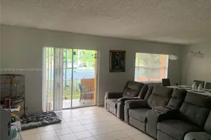 17911 NW 68th Ave, Hialeah, FL 33015 - Photo 2