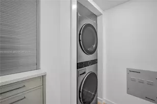 400 Alton Rd, Miami Beach, FL 33139 - Photo 8