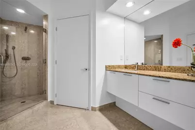 400 Alton Rd #407, Miami Beach, FL 33139 - Photo 20