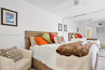 839 Blue Ridge Cir #839, West Palm Beach, FL 33409 - Photo 8