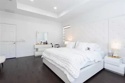 8885 NW 100th Pl, Doral, FL 33178 - Photo 22