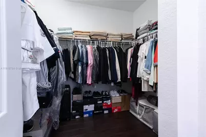 8885 NW 100th Pl, Doral, FL 33178 - Photo 28