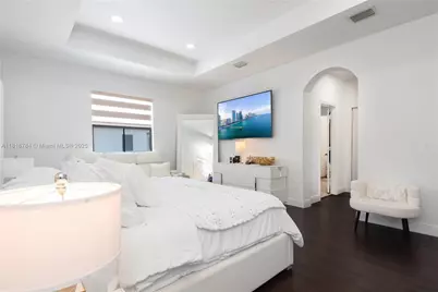 8885 NW 100th Pl, Doral, FL 33178 - Photo 24