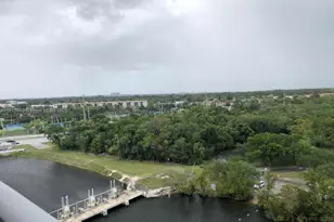 16385 Biscayne Blvd, North Miami Beach, FL 33160 - Photo 48